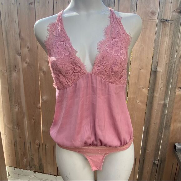 Free People Womens Melrose Thong Bodysuit Jumpsuit size small in soft rose - Picture 1 of 15